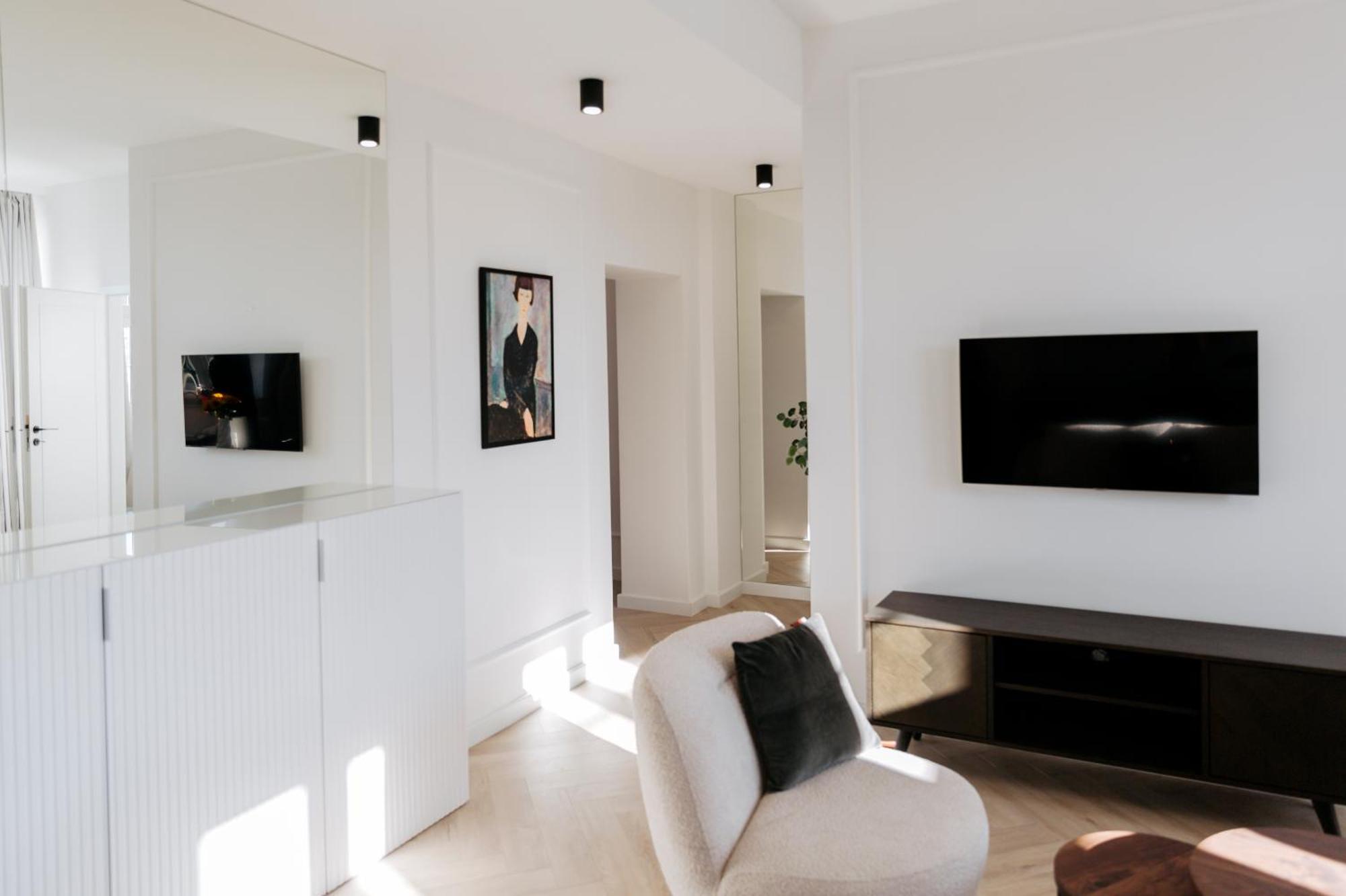 Mb By The Sea Apartments - Old Town Гданск Екстериор снимка