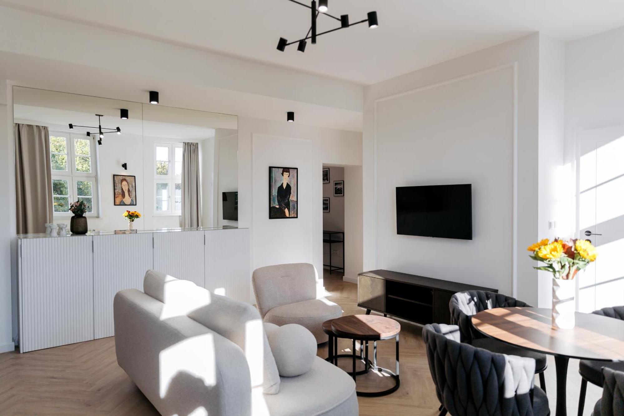 Mb By The Sea Apartments - Old Town Гданск Екстериор снимка
